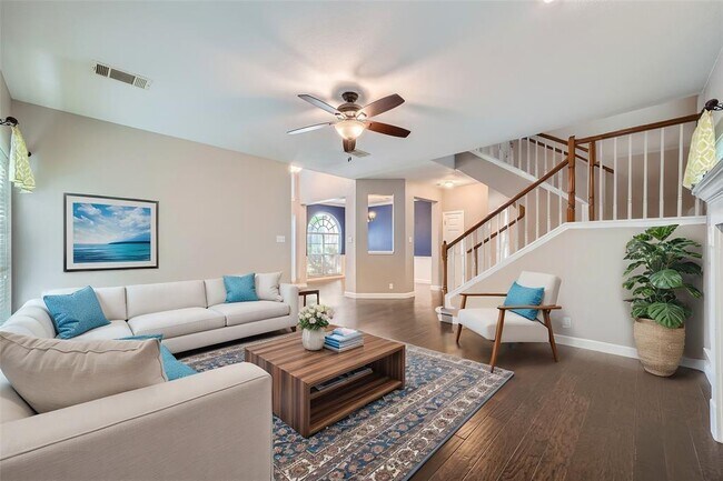 Building Photo - 1503 Menteer Dr