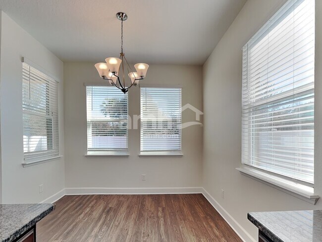 Foto del edificio - 1391 Celery Palm Cove