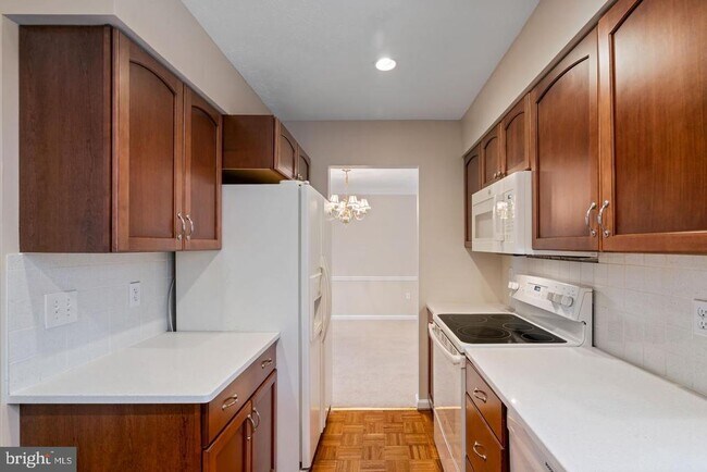 Building Photo - 3866 Oriole Ct