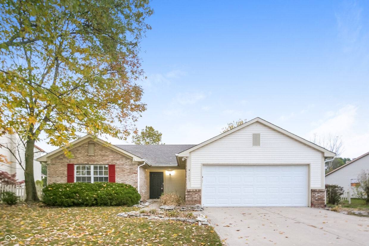 Foto principal - 7403 Red Rock Rd
