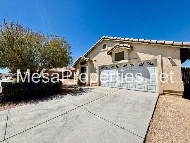 Foto del edificio - 15976 Elkins St