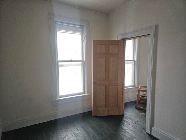 Foto del edificio - 209 Broadway St