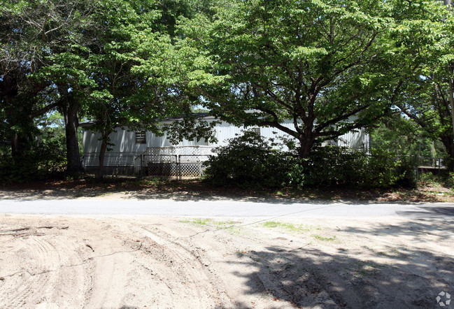 Building Photo - 6506 Myrtle Grove Rd