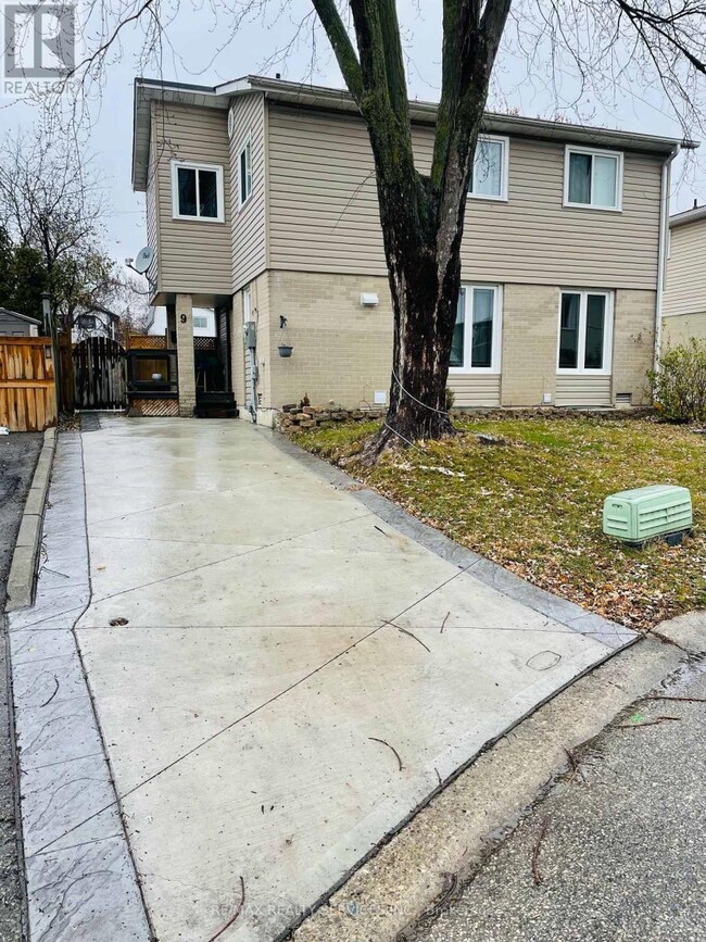 Photo du bâtiment - 9 Holmstead Ct
