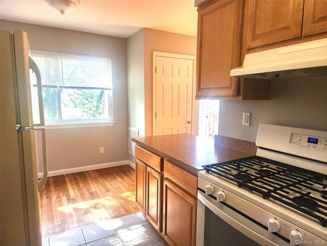 Building Photo - 18 Pavilion Ridge Way