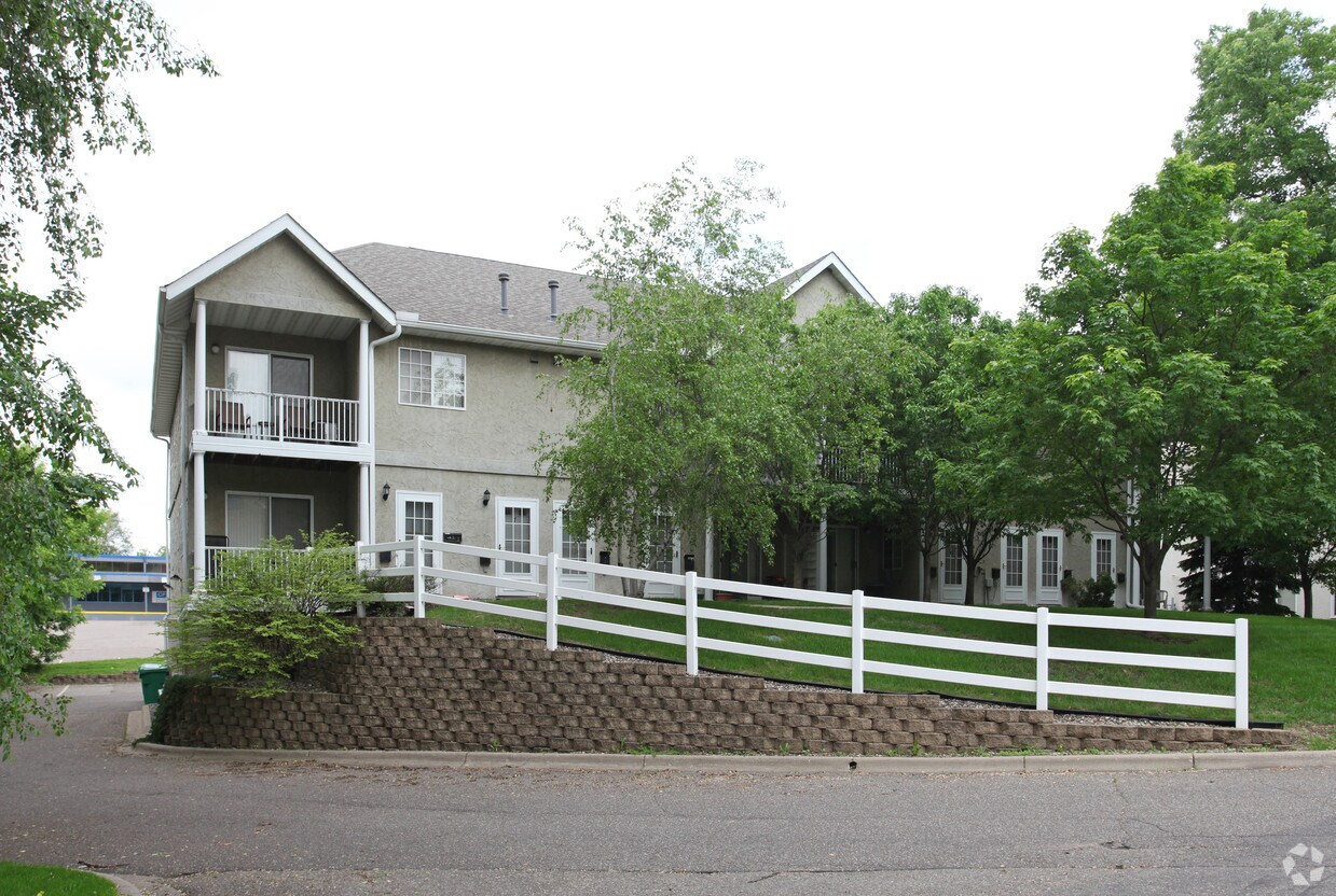 Primary Photo - 3106 Inglewood Avenue South