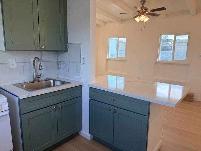 Building Photo - 13690 Old 215 Frontage Rd