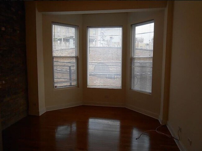 Foto del edificio - 850 W Fletcher St