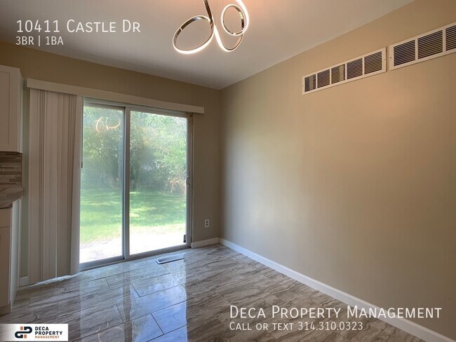 Building Photo - 3 Bedroom House