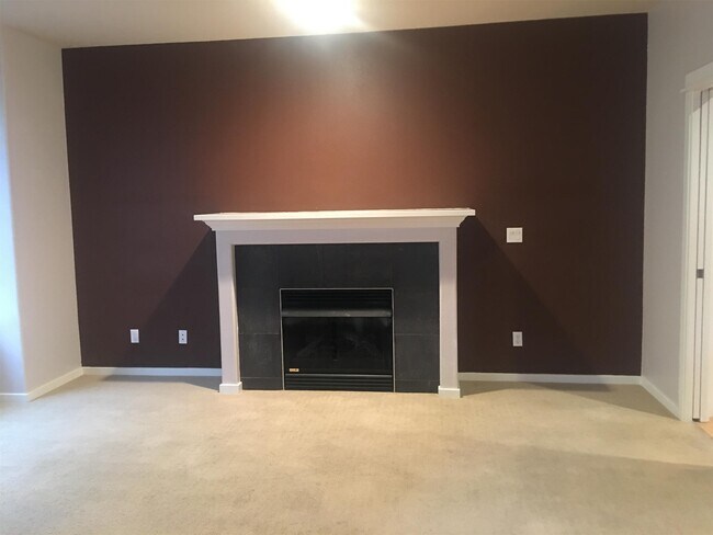 Foto del edificio - 7146 NE Cherry Dr