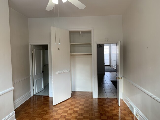 Building Photo - 5429 Howe St