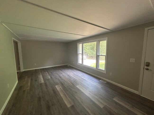 Foto del edificio - 385 N Lakeshore Dr