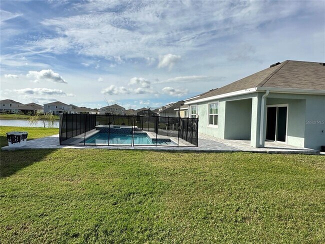 Building Photo - 8560 Bower Bass Cir