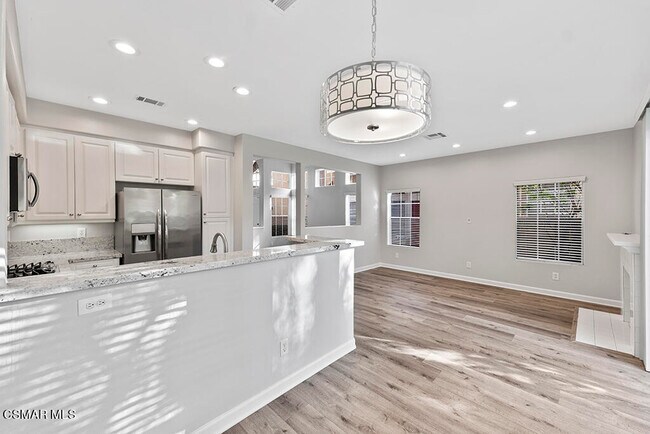 Building Photo - 349 Lugano Way