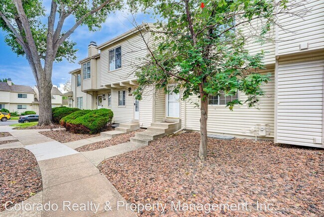 Building Photo - 3 br, 2.5 bath House - 4229 S Mobile Cir #D