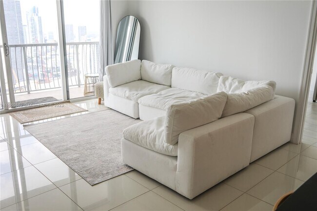 Foto del edificio - 1717 N Bayshore Dr