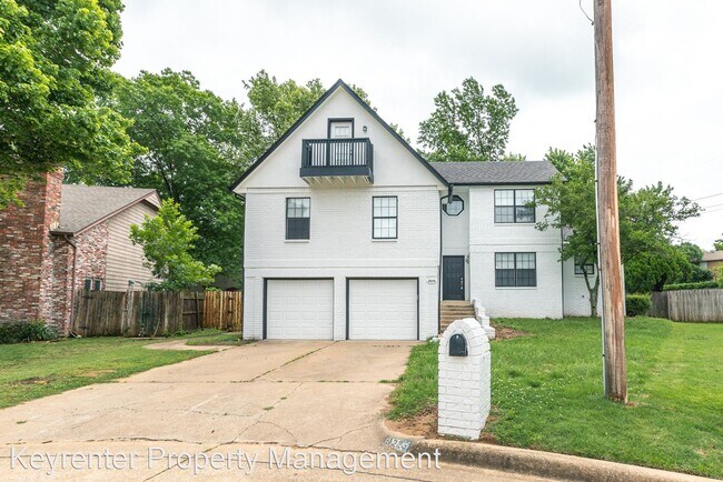 Building Photo - 4 br, 3.5 bath House - 9225 S Fulton Ave