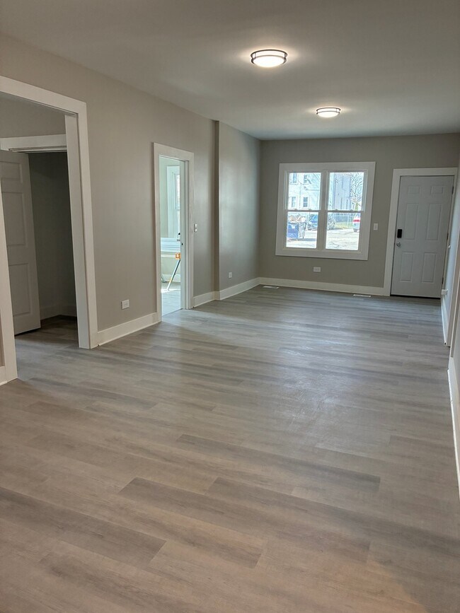 Foto del edificio - 1542 Victoria Ave