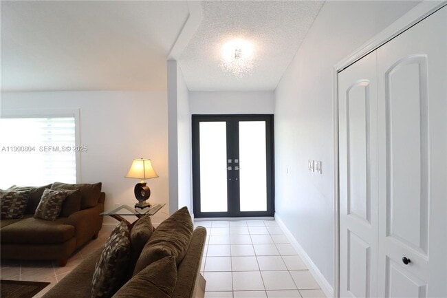 Building Photo - 10615 SW 129th Ct