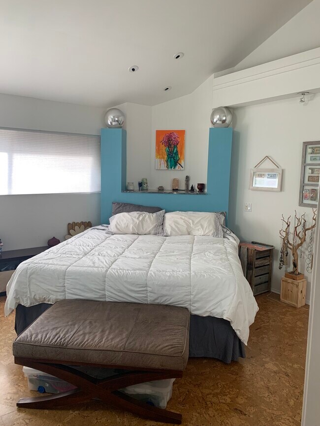 Foto del edificio - 5106 Gaslight Ln