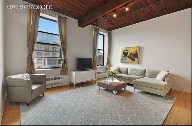 Foto del edificio - 29 Tiffany Plz
