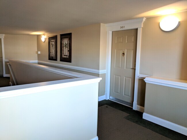 Foto del edificio - 12828 Clarksburg Square Rd