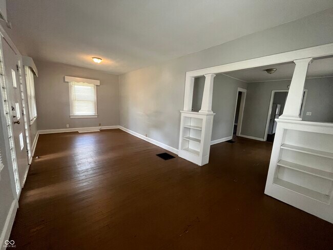 Foto del edificio - 1527 N Chester Ave