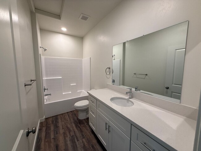 Building Photo - 9207 Prometheus Dr