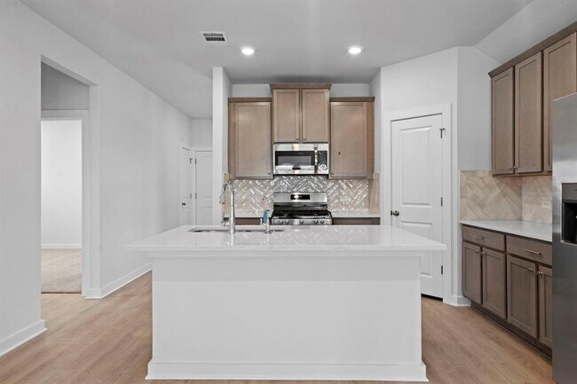 Building Photo - 212 Brandywine Rd