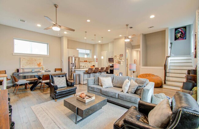 Foto del edificio - 2018 Crockett St