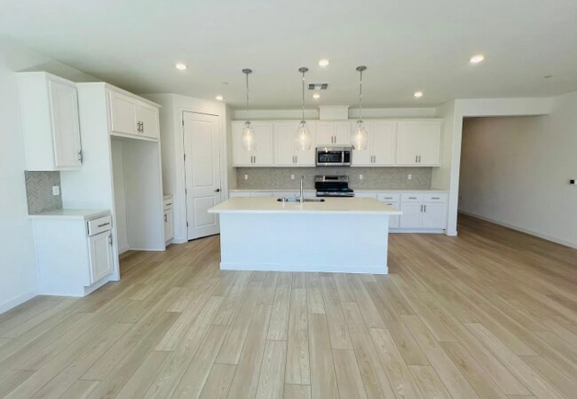 Foto del edificio - 3274 Bear Oak St