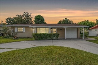 Building Photo - 13750 Antigua Dr