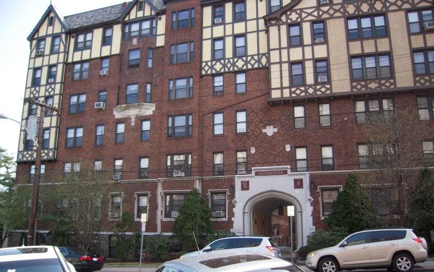 Tudor Arms Apartments in Bronxville, NY