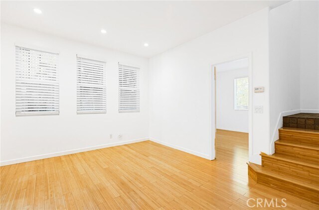 Building Photo - 15 Cumberland Ln