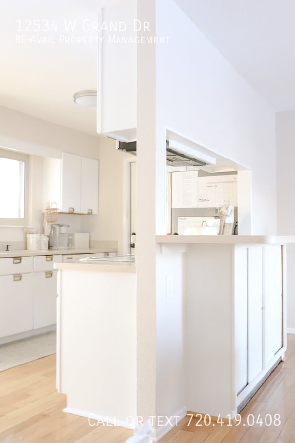 Foto del edificio - 12534 W Grand Dr
