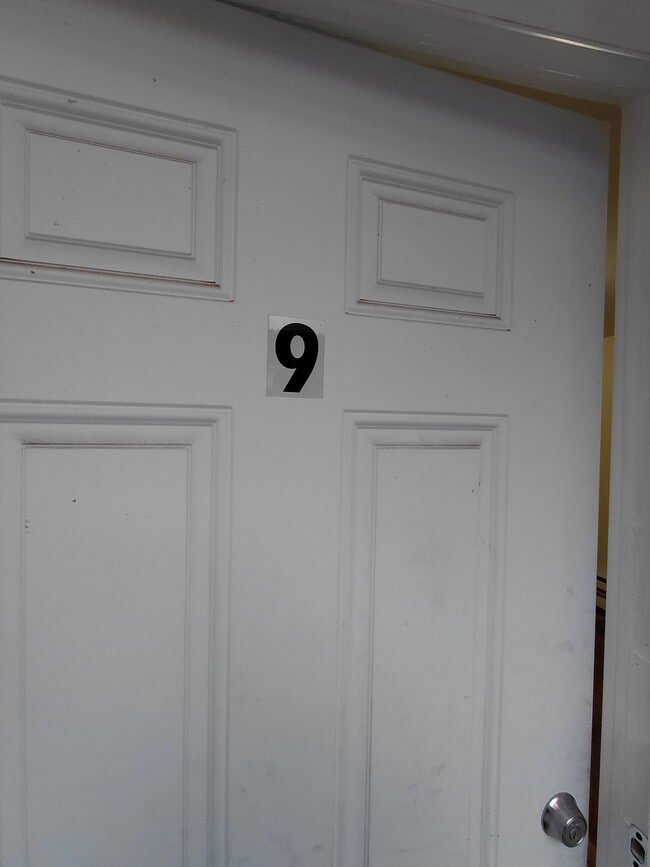 Building Photo - Fox & Main Apartments