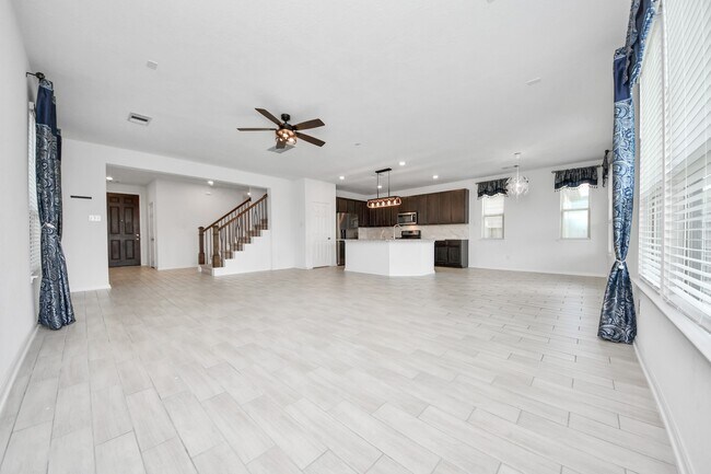 Building Photo - 14611 Lofty Cedar Dr