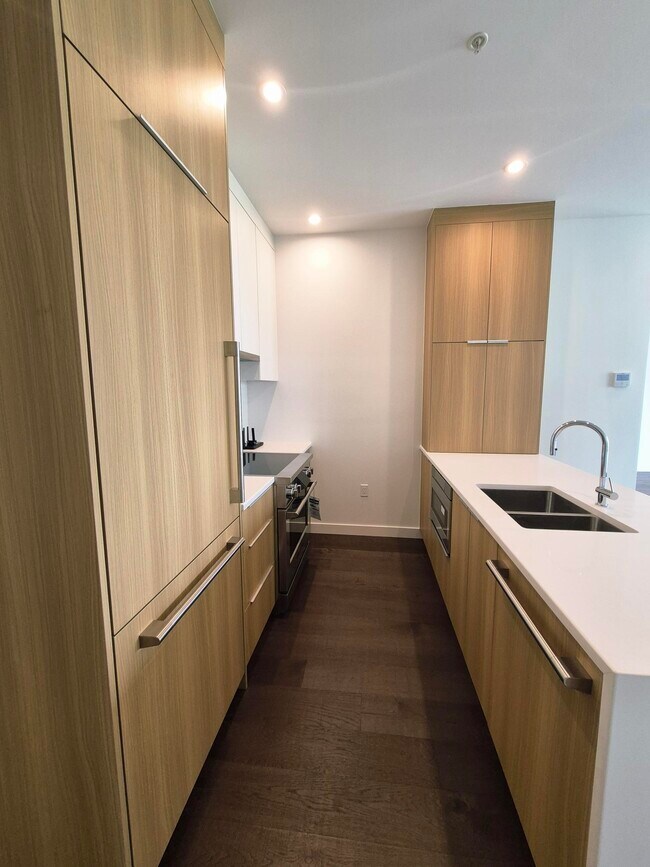 Photo du bâtiment - 9570 Fifth St