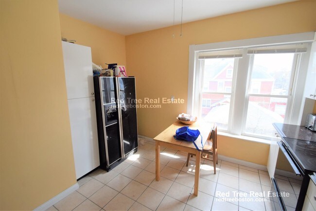 Foto del edificio - 76 Easton St