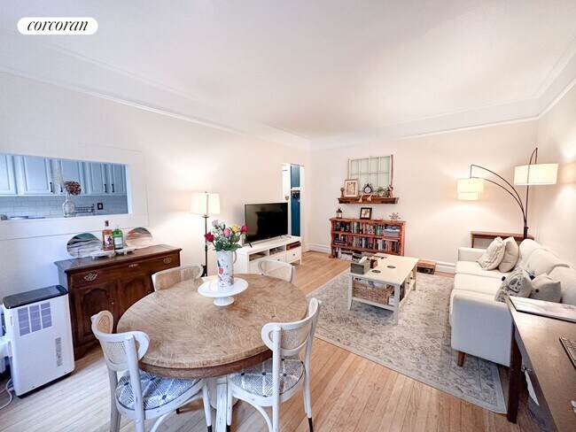 Foto del edificio - 83-15 116th St