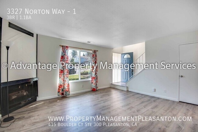 Foto del edificio - 3327 Norton Way