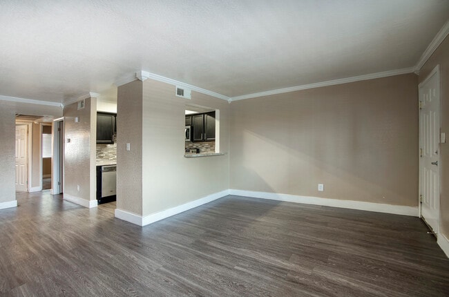 Building Photo - Villas at Papago