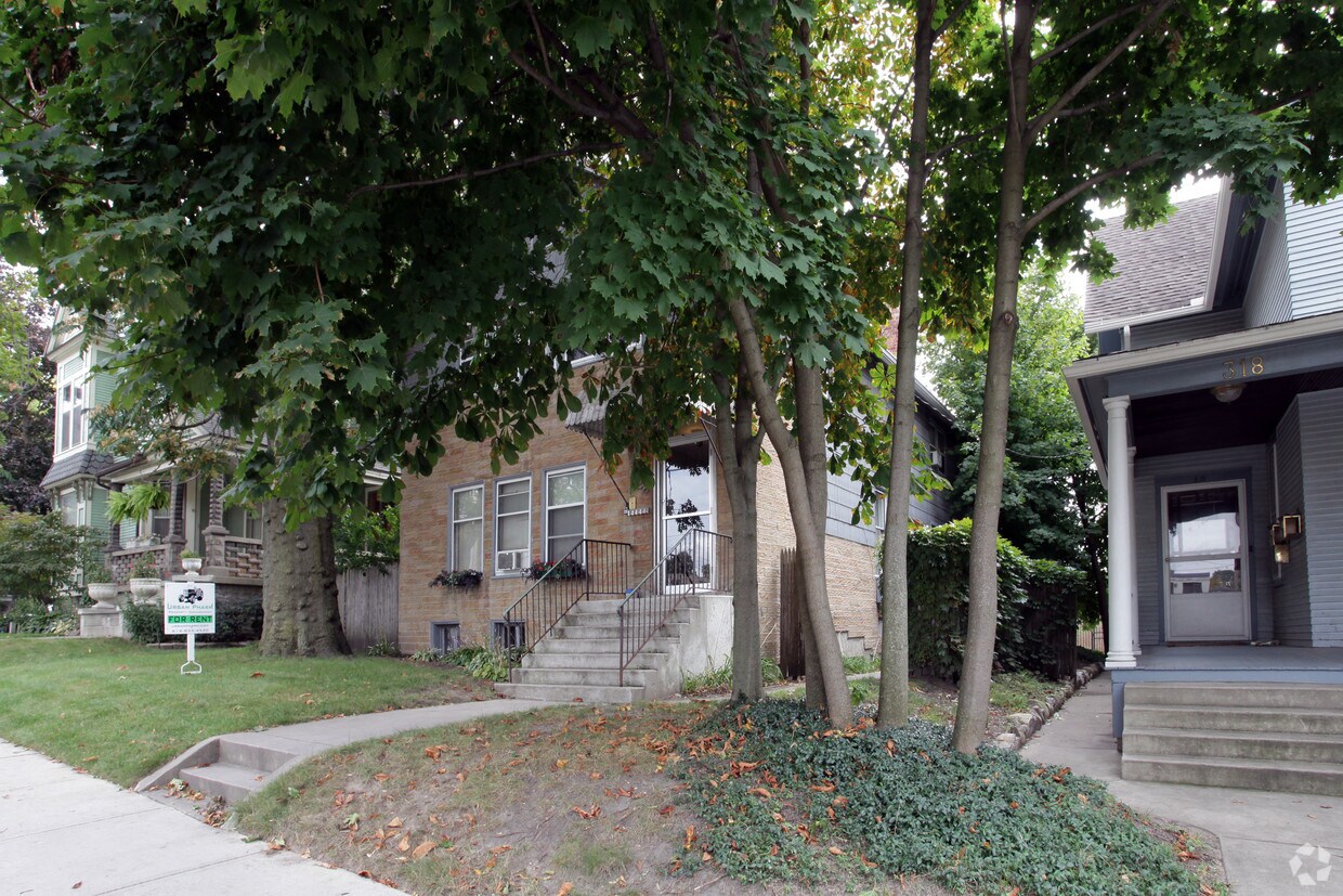 322 Cherry St, Grand Rapids, MI 49503 Apartments in Grand Rapids, MI