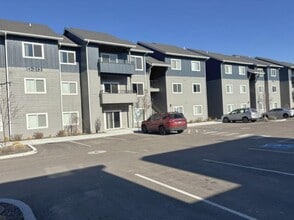 Building Photo - 224 Sunset Lndg Ln