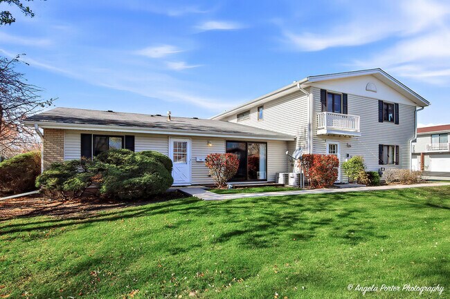 Building Photo - 1303 Forestdale Ct