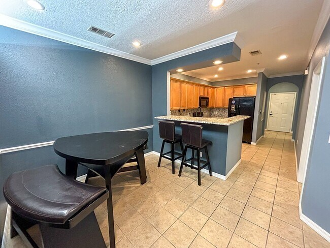 Foto del edificio - Pet Friendly! Campus View North #101