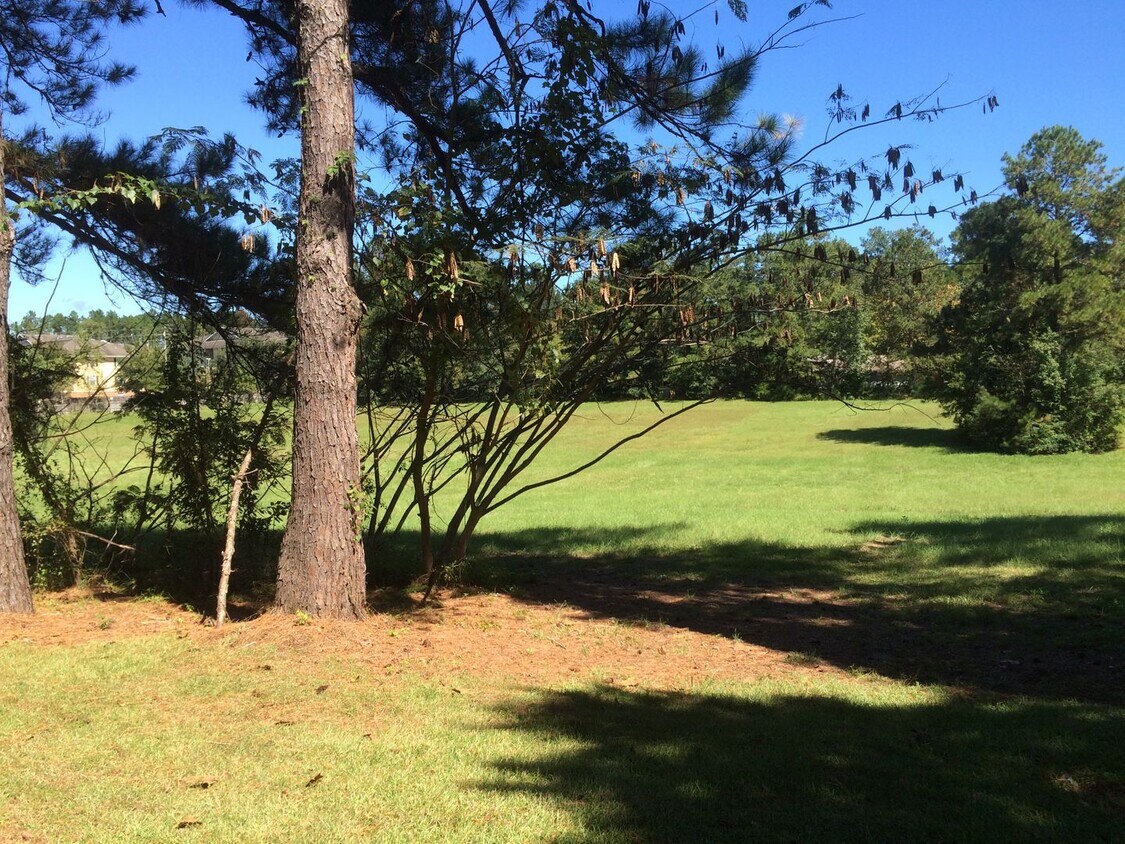 Foto principal - Spacious 2 Bedroom Townhome Near Santa Fe