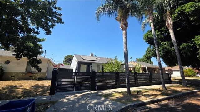 Primary Photo - 6637 Capps Ave
