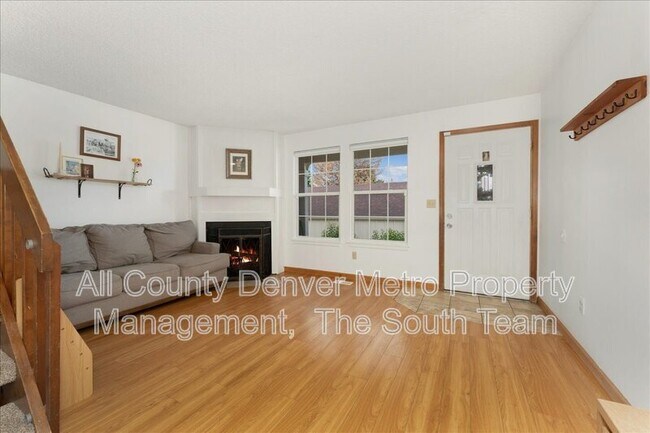 Foto del edificio - 7724 S Steele St
