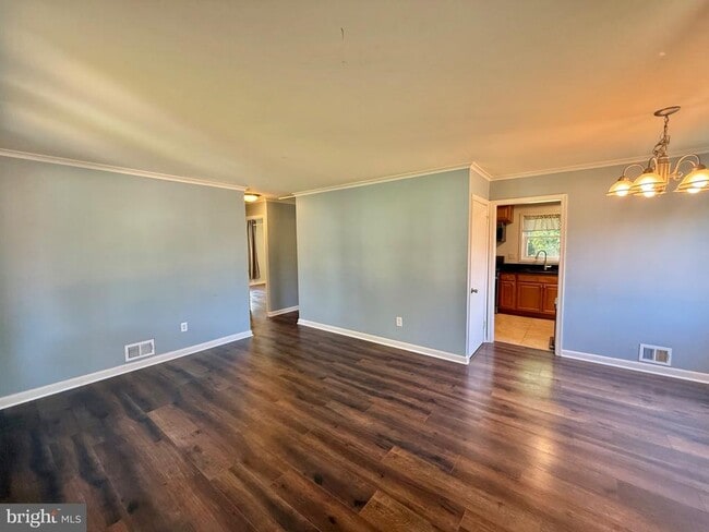 Building Photo - 6618 Dorset Dr